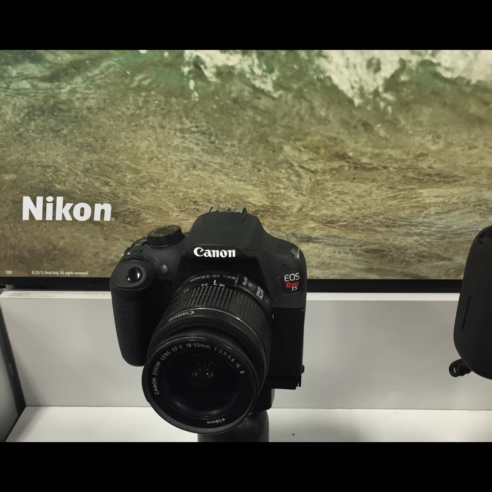 Camera - Picture 2 of 6